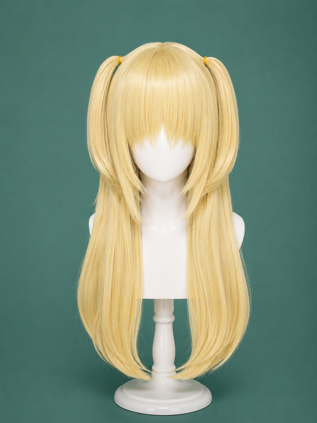 Misa Amane Death Note cosplay costume close up details with corset lacing choker and cross accessories